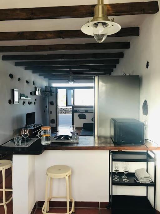 Coqueto Apartamento En El Cuchillo Тинахо Екстериор снимка
