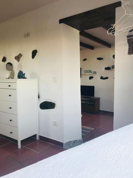 Coqueto Apartamento En El Cuchillo Тинахо Екстериор снимка